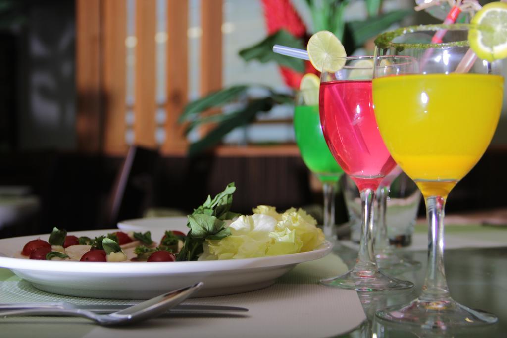 Hotel Green Olive Aurangabad  Bagian luar foto