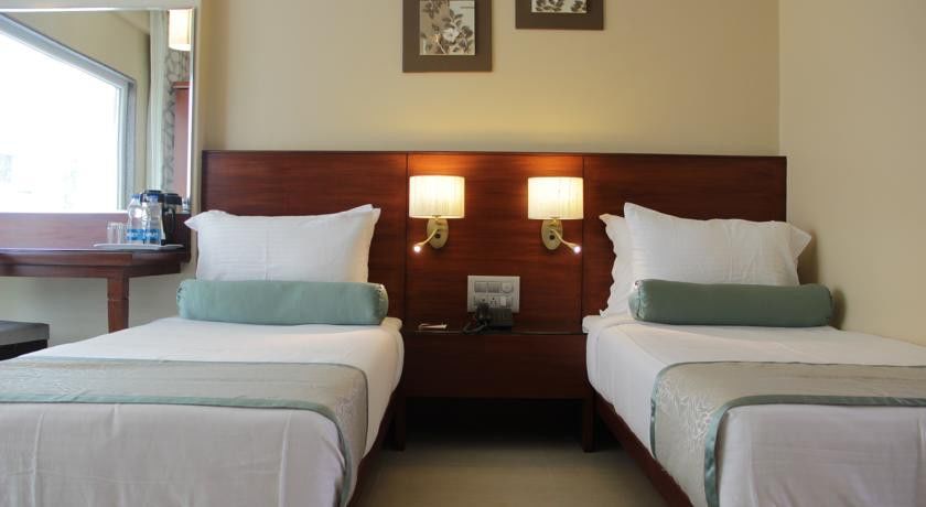 Hotel Green Olive Aurangabad  Bagian luar foto